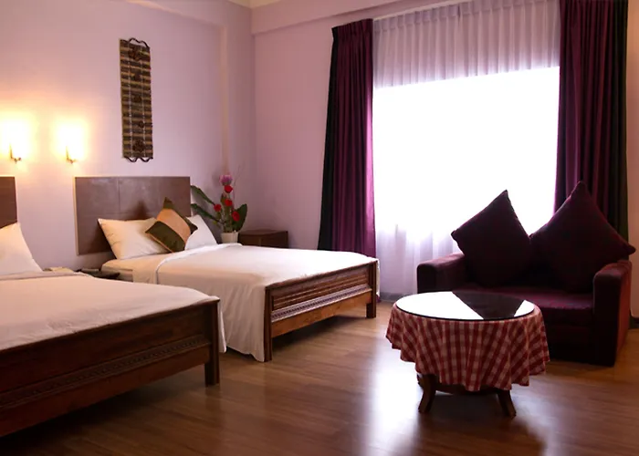Hotel Maluri
