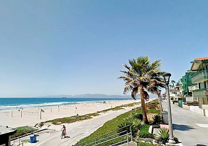 Stay Around The Corner From The Manhattan Beach Strand - Strand 3 Do Not Reactivate