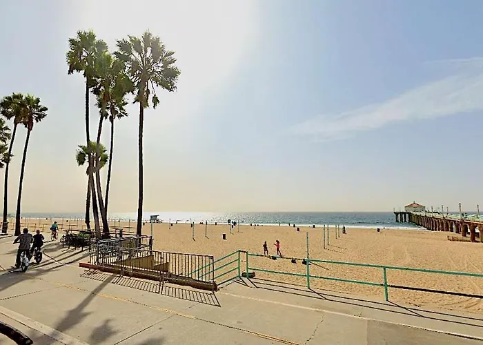 Stay Around The Corner From The Manhattan Beach Strand - Strand 3 Do Not Reactivate
