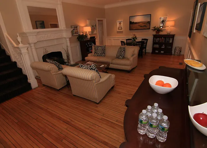 Anchor Inn Beach House