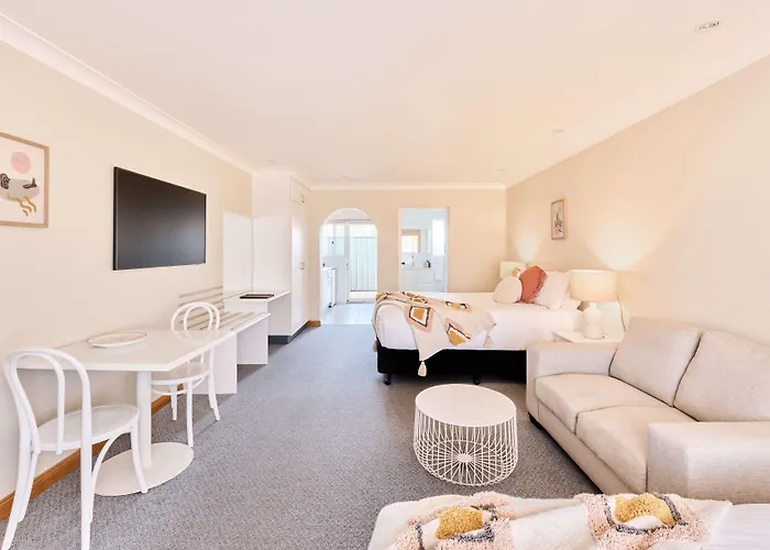 Harbourview House