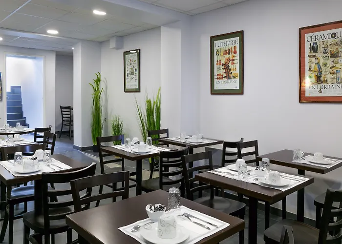Hotel Foch Nancy Gare
