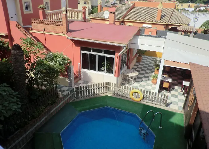 Hostal Alhaja Playa