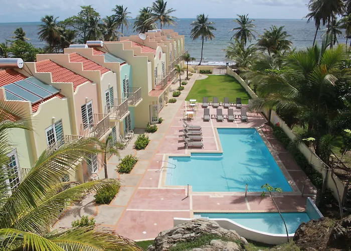 Hotel Lucia Beach