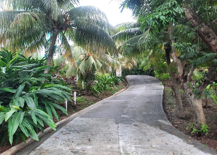 Guava Grove Resort & Villas