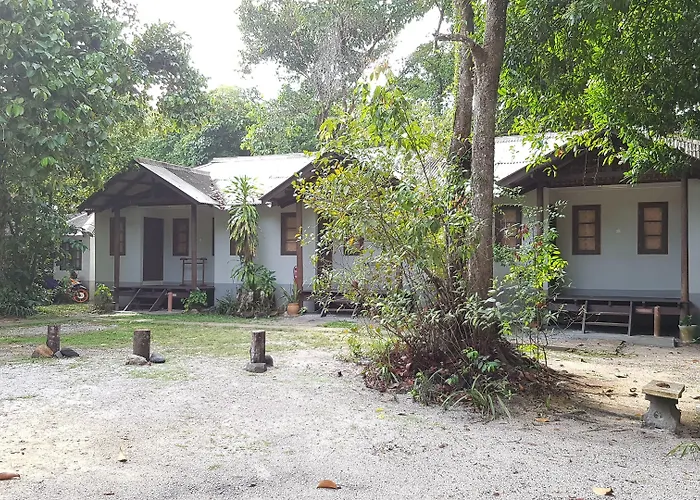 Pandan Laut Beach Resort