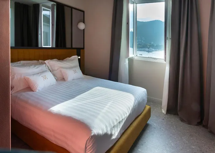 Mimesis 11 - Boutique Hotel