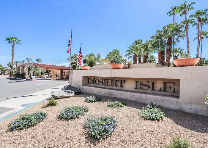 Desert Isle Of Palm Springs