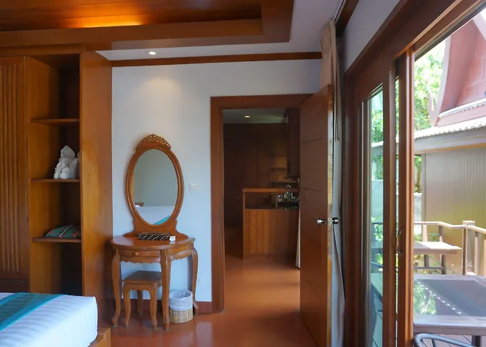 Kaya Mani Thai Villa Resort