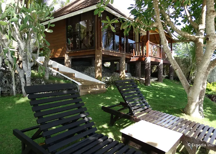 Anda White Beach Resort