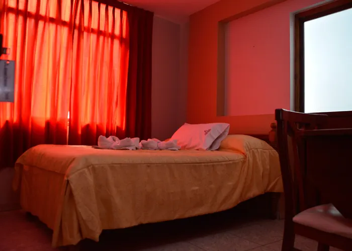 Hotel Jorge Chavez