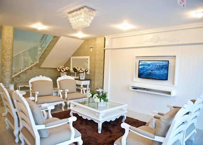 Hotel Oma Zita