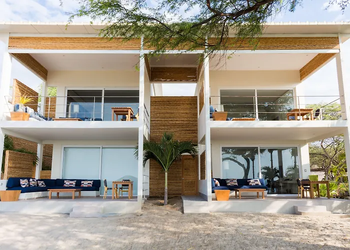 Punta Sal Suites & Bungalows Resort