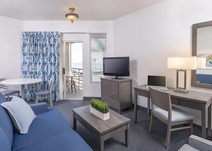 Beachfront Inn And Suites At Dana Point