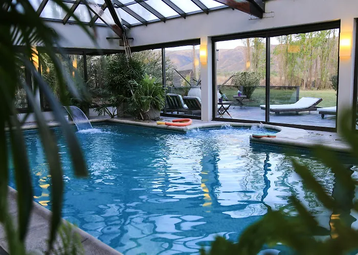 Chamonix Posada & Spa: Loft Suites with Jacuzzi and Nearby Apartments