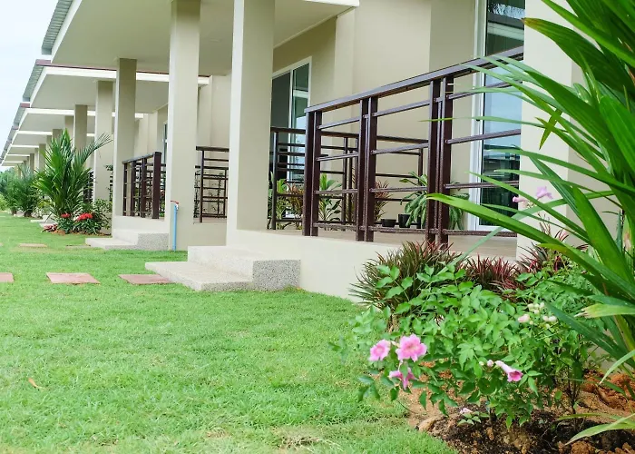 The Oasis Khaolak Resort - Sha Plus