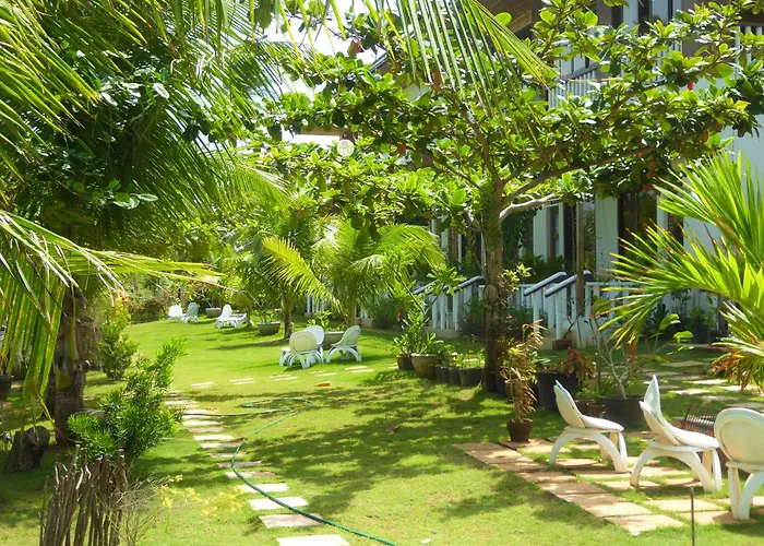 Island View Beachfront Resort