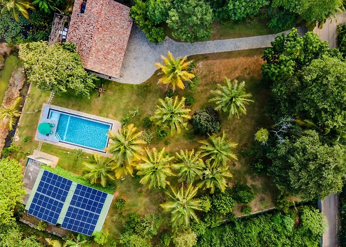 Green Hideaway - Villa With Private Pool, 8 Mins To Galle Fort