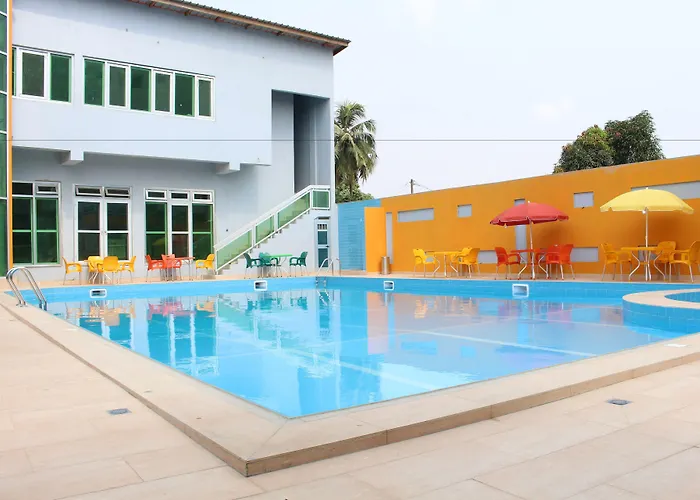 Paradisia Hotel