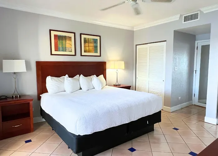 Bluebeard'S Castle Resort