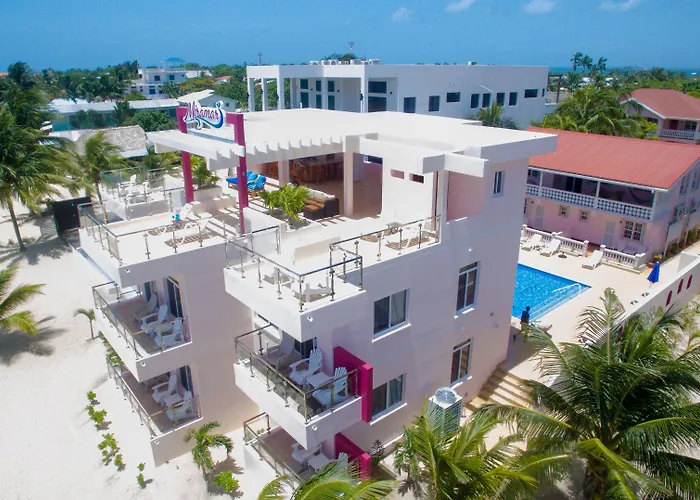 Miramar Suites