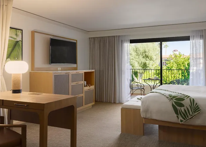 Tommy Bahama Miramonte Resort & Spa