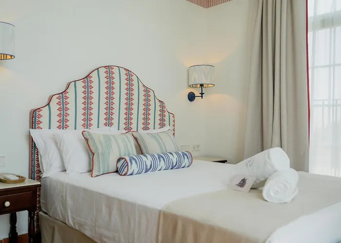 Hotel Toruno Del Rocio