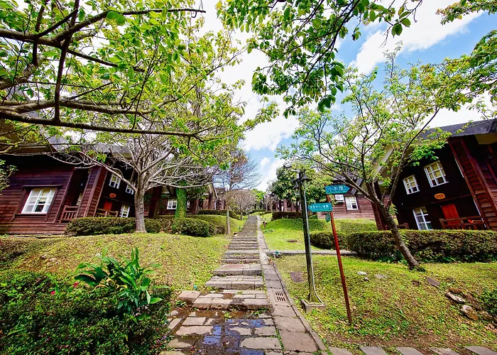 Yanmin Hot Spring Resort