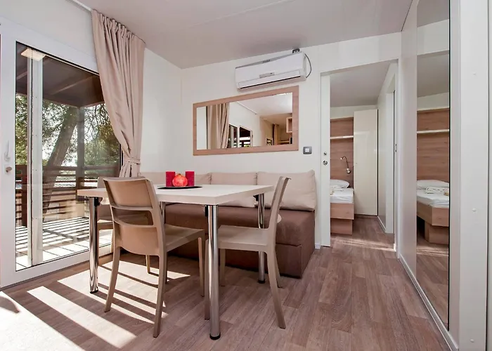 Eurocamp Mobile Homes At Campsite Porton Nature Hideouts