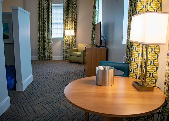 Centennial Plaza Resort Gulfport