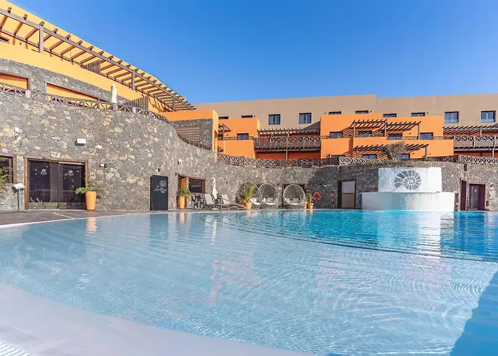 Hotel Arena Castillo - New Opening sum 25!