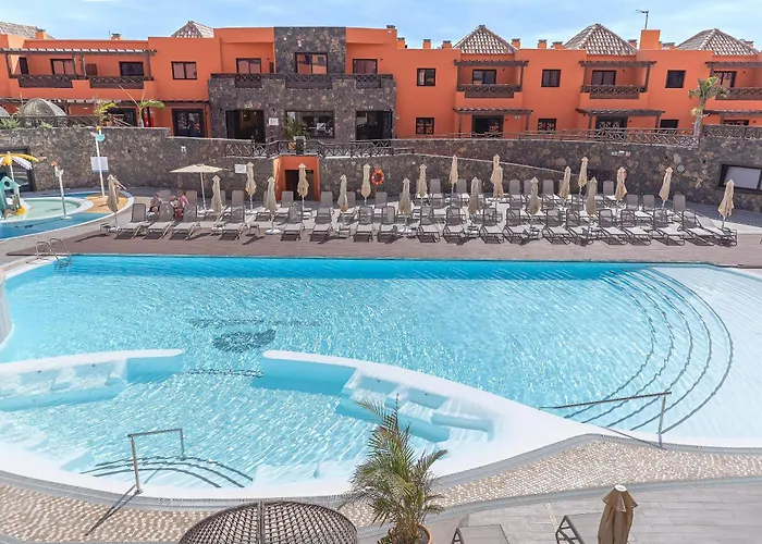 Hotel Arena Castillo - New Opening sum 25!