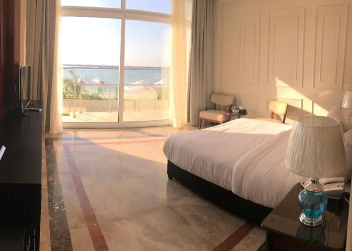 Fleet Club Mahrousa