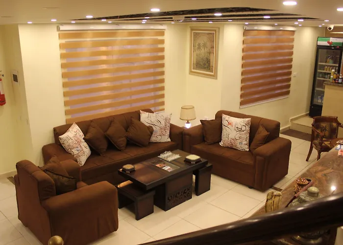 Shaqilath Hotel