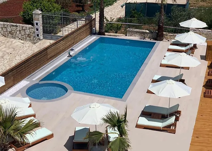 Blue Water Hotel Ksamil