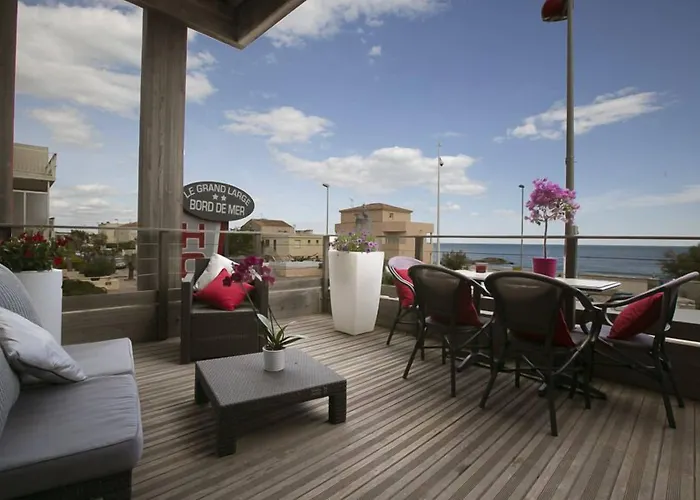Le Grand Large Bord de Mer Hotel&Appartements
