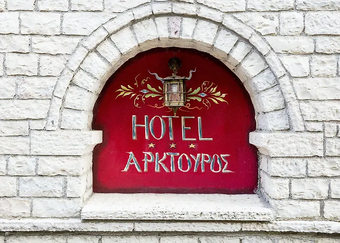 Arktouros Hotel