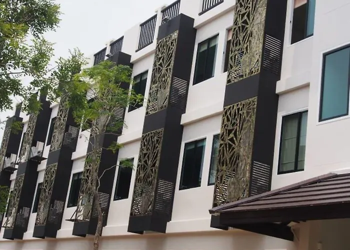 Hotel The Little Nest Phuket