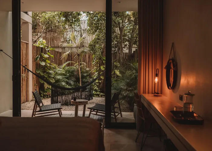 Casa Agape Boutique Hotel Rooftop Pool & Beach Club Access