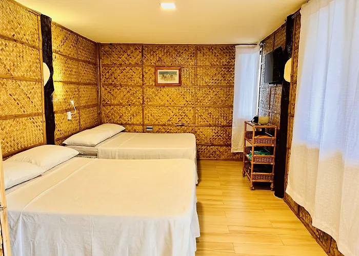 Bamboo House Beach Lodge & Restaurant