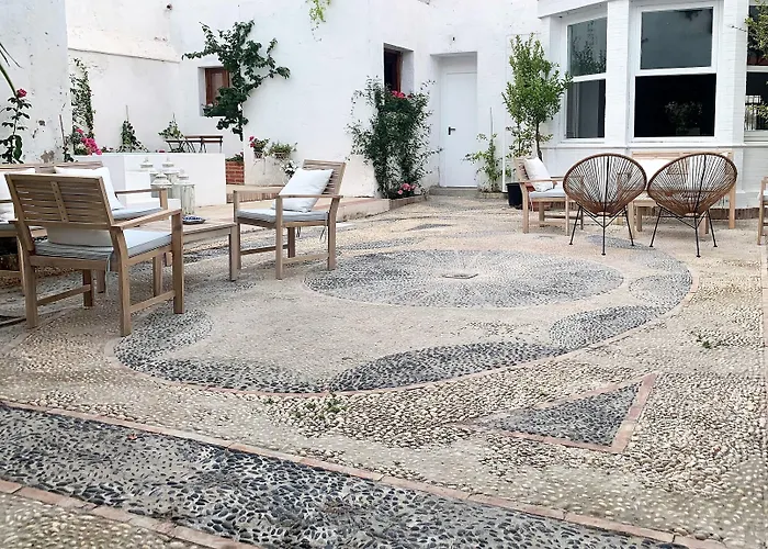 Patios del Agua