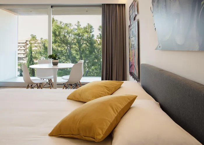 Marina Gardens Boutique&Suites
