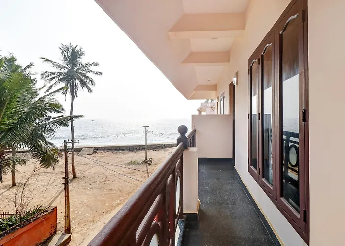Itsy Hotels The Waters Edge Beach Resort