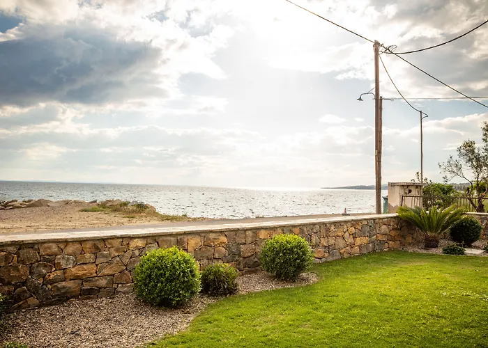 Royalty Suites Seaside