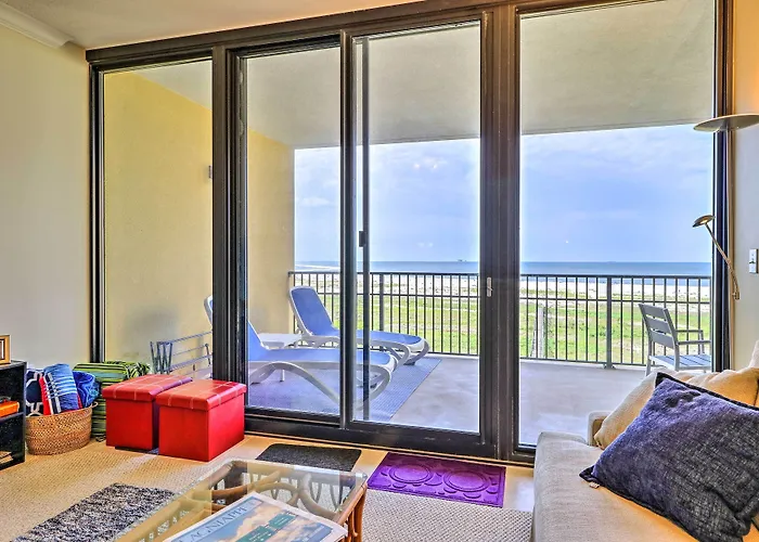 Beachfront Dauphin Island Condo W/ 2 Pools & Sauna