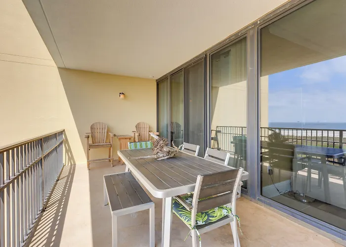 Beachfront Dauphin Island Condo W/ 2 Pools & Sauna