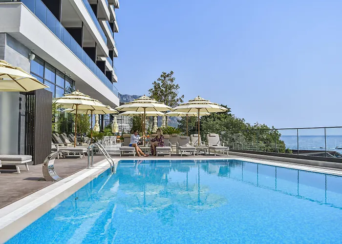 Katamare Hotel