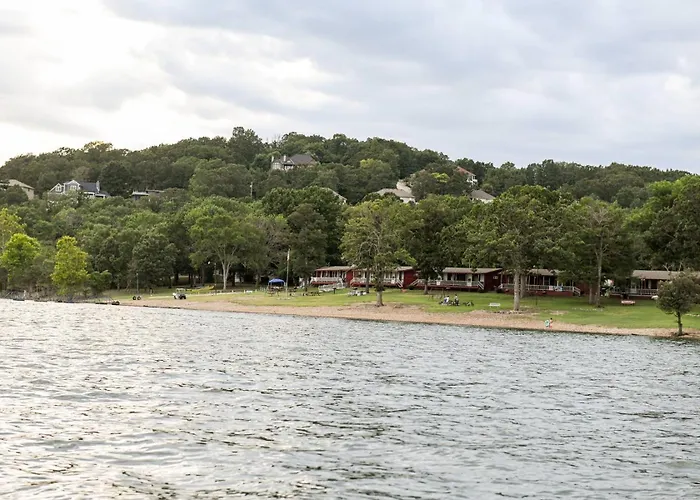 Happy Hollow Resort