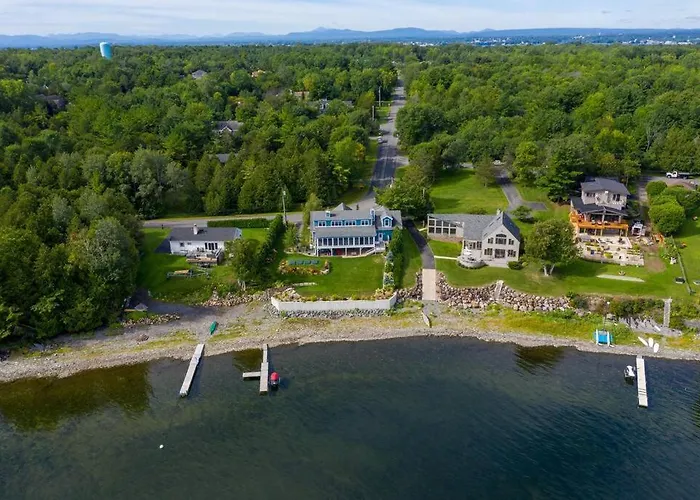 Smooth Sailing On Lake Champlain In Ny!