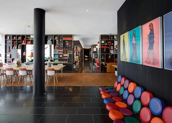 citizenM Paris Charles de Gaulle Airport